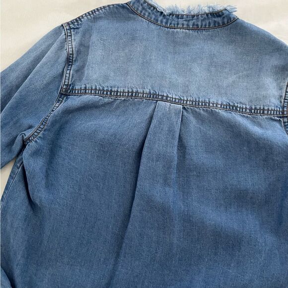 Splendid Ruffle Front Button Down Chambray Denim Shirt, Size XS NWOT - Picture 10 of 13
